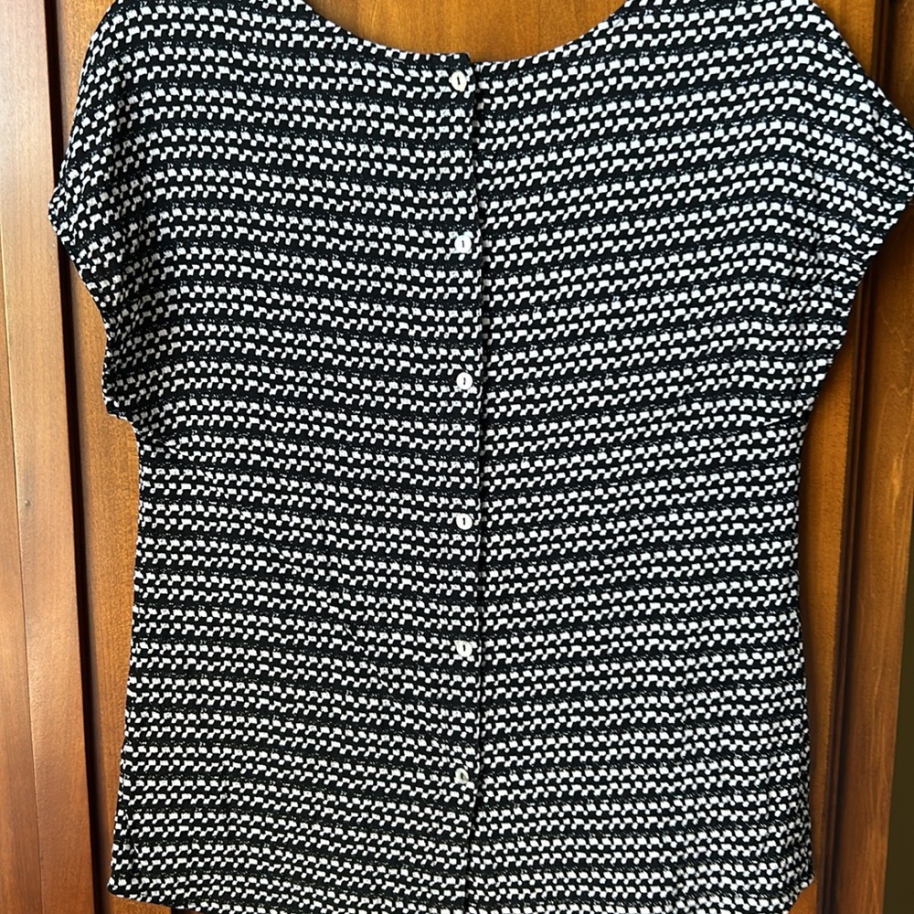 Max Studio Blouse - Picture 7 of 8